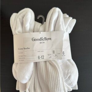 Goodfellow & Co Classic White Crew Socks - 6 Pairs